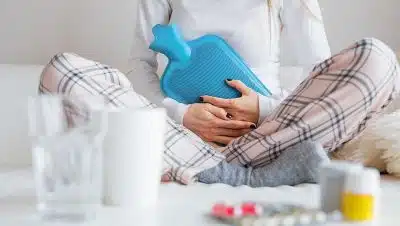Comment stopper ses règles naturellement