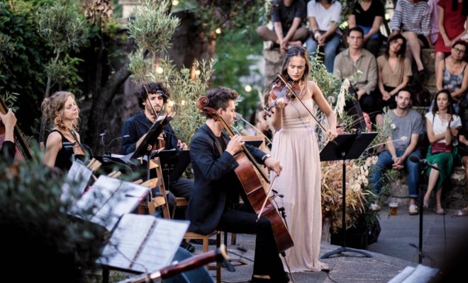 Concert en plein air à Paris