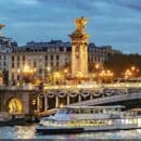 Dîner croisière à Paris : une façon unique de découvrir la ville des lumières