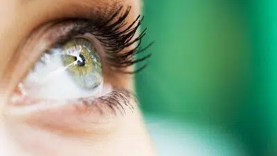 Quelles sont les causes du kaléidoscope Vision Dans les deux yeux, dans un œil, périphérique