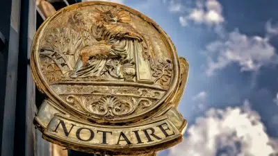 Vendre un appartement : pourquoi faire appel à un notaire ?
